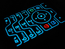 Требования Еврокомиссии не устраивают мобильных операторов EMT и Elisa