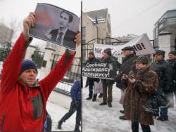 В столицах Эстонии, Латвии и Литвы прошли акции в поддержку Альгирдаса Палецкиса