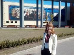 Ксения Цехановская: Санкт-Петербург помогает  не разводить мосты `Русского зарубежья`