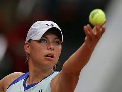 Теннис: Вера Звонарева отобралась на чемпионат WTA