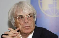 83-летнему боссу Формулы-1 советуют уйти без скандала