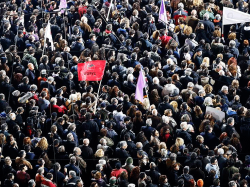 Евроскептики у власти: На выборах в Греции победу одержала леворадикальная партия