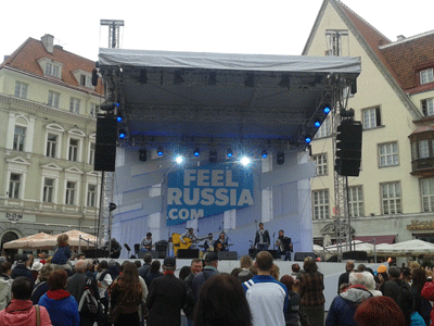 Ратушная площадь Таллина стала местом проведения Фестиваля русской культуры FeelRussia.