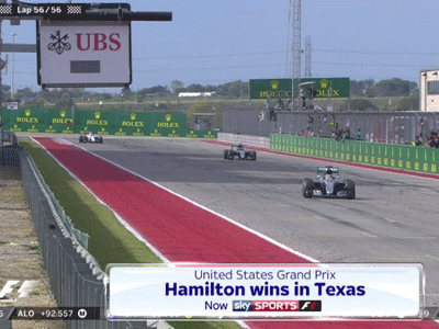 Формула-1. Льюис Хэмилтон вернул интригу в борьбе за титул, победив на `Гран-при США`.