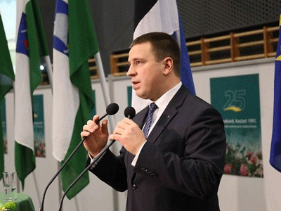 Юри Ратас возглавил Центристскую партию Эстонии, получив 654 голоса против 348 у Яны Тоом.