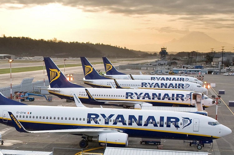 Ирландский бюджетный авиаперевозчик Ryanair может начать раздачу бесплатных билетов