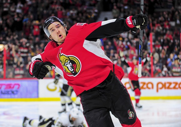 НХЛ-2016/17. Марк Стоун повторил достижение Алексея Ковалева, набрав 5 очков в одном матче.