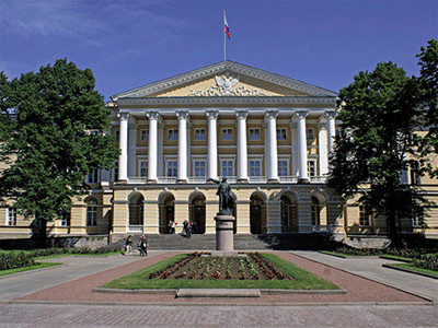 Делегация таллинского городского собрания 12 апреля посетила мэрию Санкт-Петербурга.