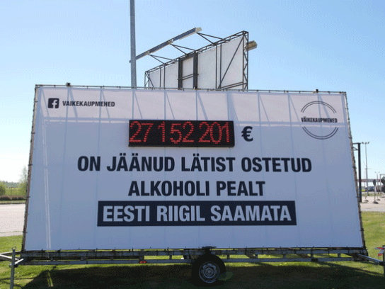 Cчётчик недополученного Эстонией алкогольного акциза появился у границы с Латвией.