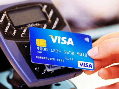 Лимит разового бесконтактного платежа банковской картой в Эстонии повышен до 25 евро.
