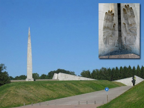 Премьер-министр Эстонии заявил, что советский мемориал на Марьямяги снесён не будет.