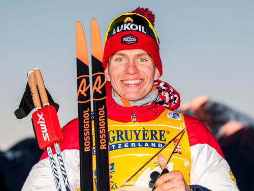 Лыжи. КМ-2019 Большунов укрепил лидерство, заняв второе место в дуатлоне Эстерсунда.