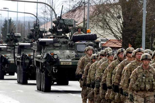 `Стальные бойцы` из НАТО пройдут по Латвии, несмотря на распространение коронавируса.