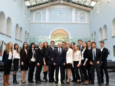 Высшая школа менеджмента СПбГУ улучшила своё положение в рейтинге европейских бизнес-школ.