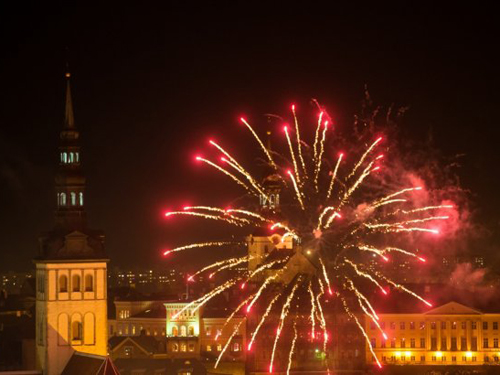 Центральный новогодний фейерверк в Таллине отменён, но будут салюты в спальных районах