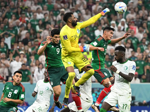 Футбол. ЧМ-2022. Пиррова победа. Мексика одолела Саудовскую Аравию, но выбыла из борьбы.
