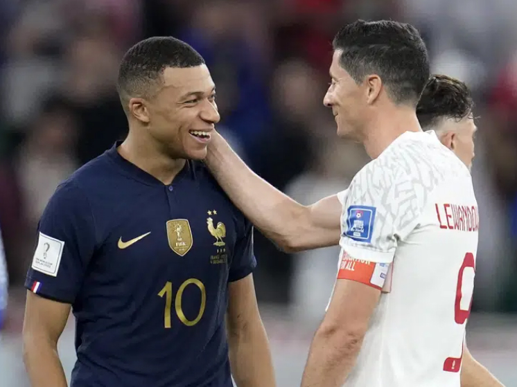 Футбол. ЧМ-2022. Франция в четвертьфинале. Такой Польше чемпионы мира не по зубам.