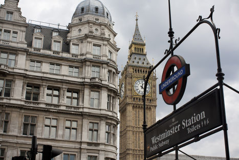 Старейший в мире Лондонский метрополитен отметил 150-летие.