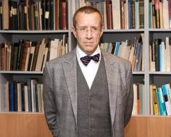 Эксперты: Президент Эстонии должен активнее вмешиваться во внутреннюю политику страны
