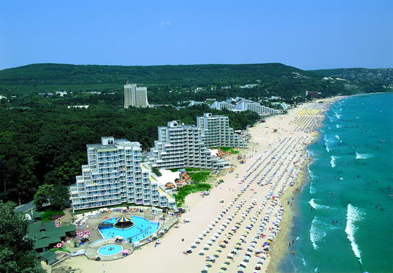 Болгария - отдых на берегу Чёрного моря с песчаными пляжами и хорошим сервисом