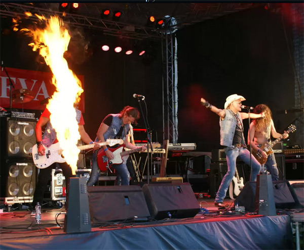 В Шестом нарвском байкерском фестивале приняли участие группы Smokie и Lordi