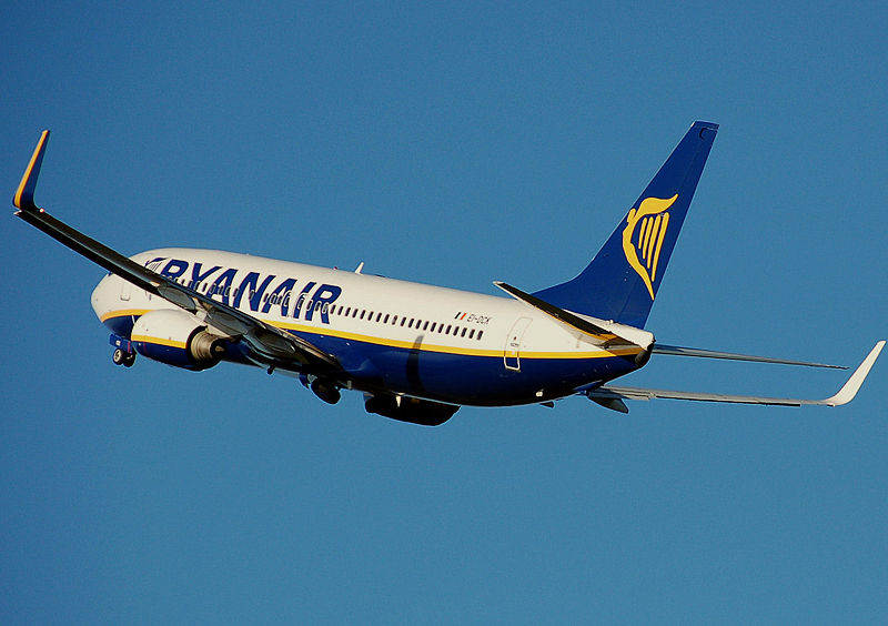 Ryanair продолжит политику повышения стоимости перевозки багажа