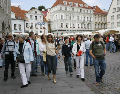 Число туристов, посетивших Таллин за год, увеличилось на 2%, а россиян - на 12%
