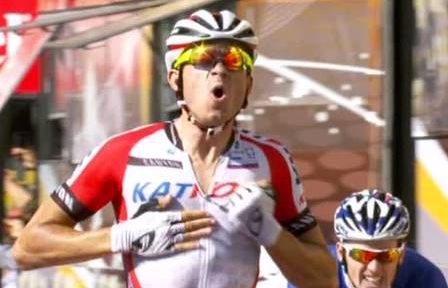 Велоспорт. Норвежец из `Катюши` выиграл монументальный `Тур Фландрии`.