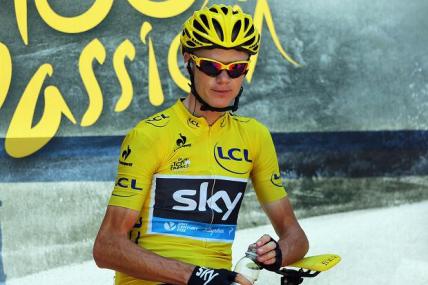Велоспорт. Тур де Франс. Алексис Виллермо принес первую победу Франции, выиграв 8-й этап.